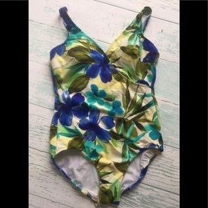 Size 10 Miracle Bathing Suit